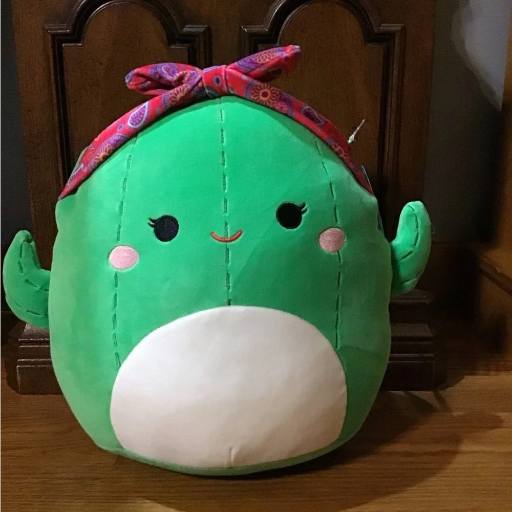Sqishmallows NWT Maritza Green Cactus Plush Toy with Pink Bandana
